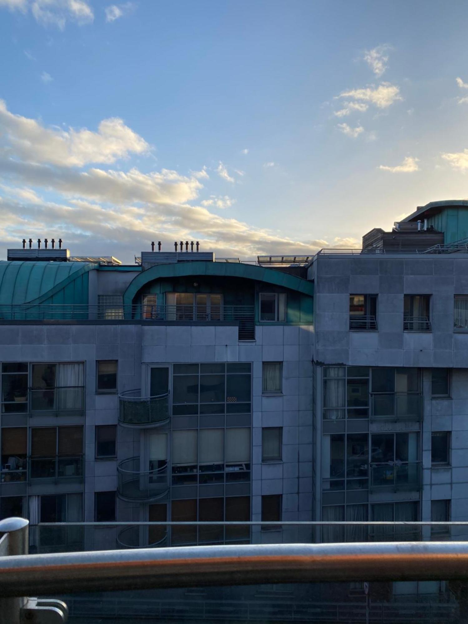 Camdenwharf Apartment Корк Екстериор снимка